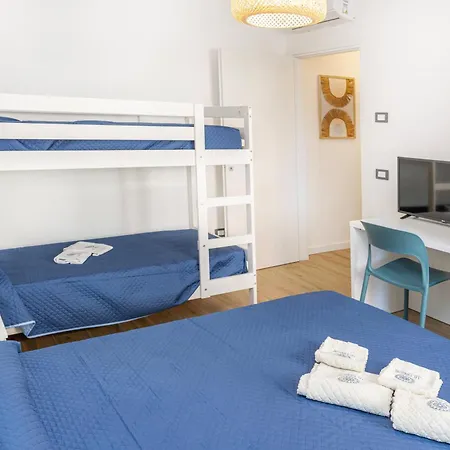 Hotel apartamentowy La Maison Marina - Fuscaldoapartment 3*